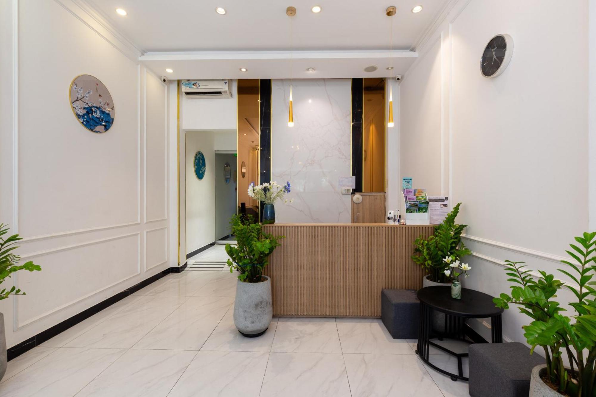 Premium Lumiere Hotel